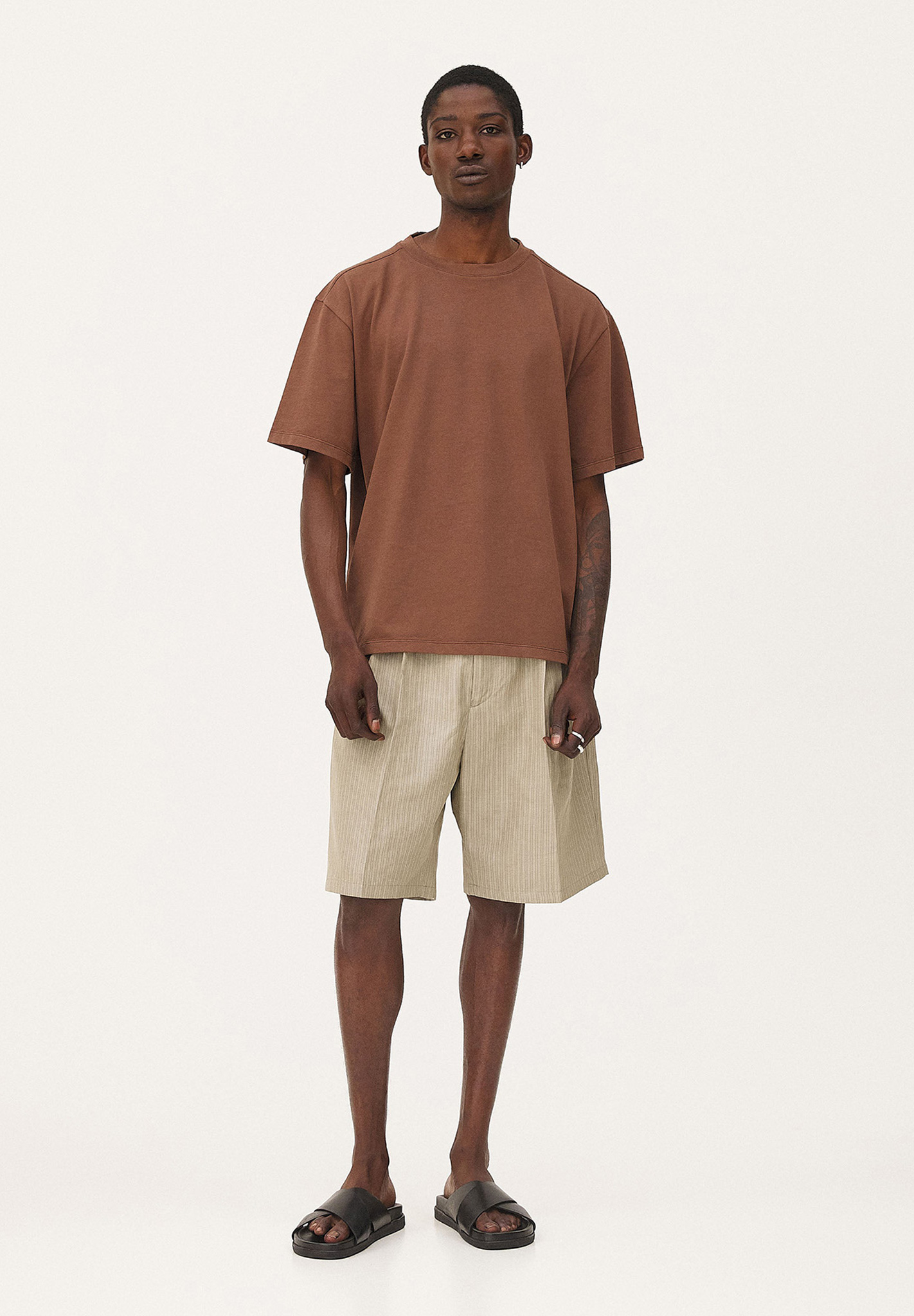 T-Shirt, Kurzarm, Baumwolle, Braune Farbe, Shorts Sandfarbe