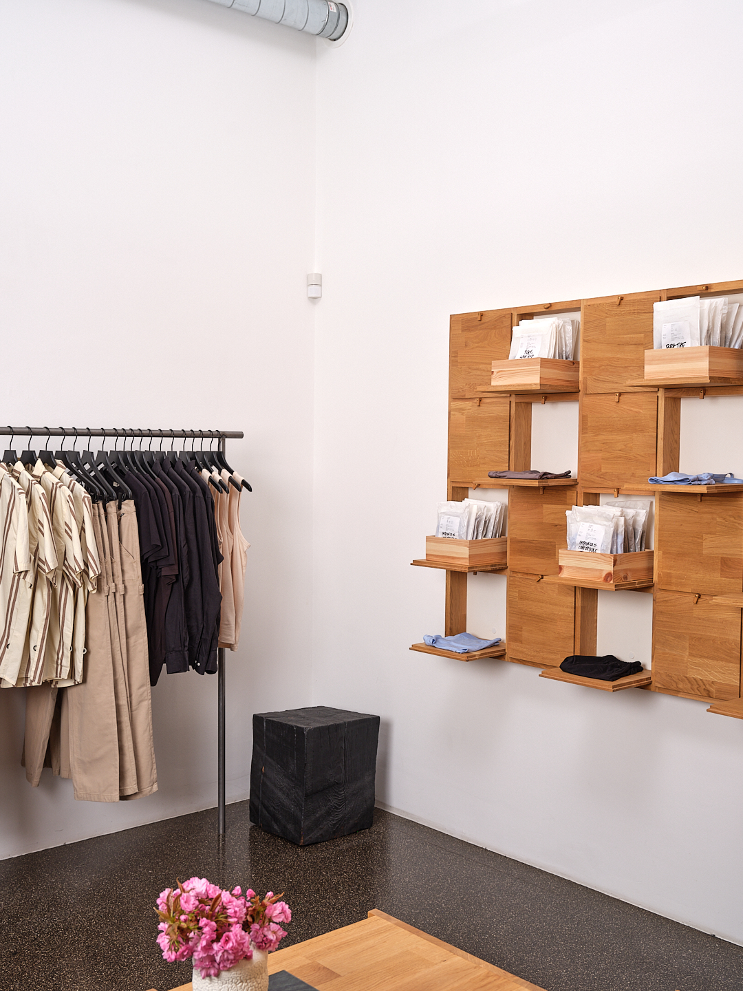 Kleidung,  Kleiderstange,  Hängende Kleidung,  Store,  Regale