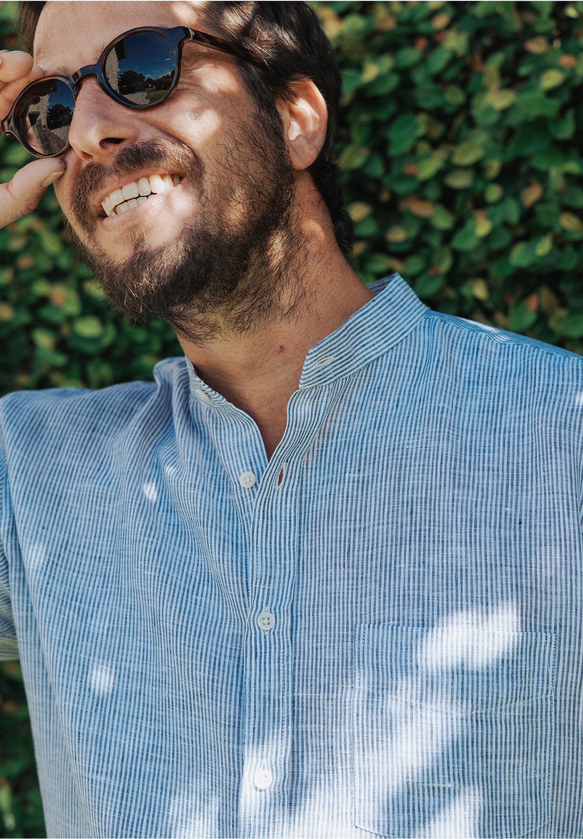 Gesicht, Kopf, Lächeln, Sonnenbrille, Hemd
