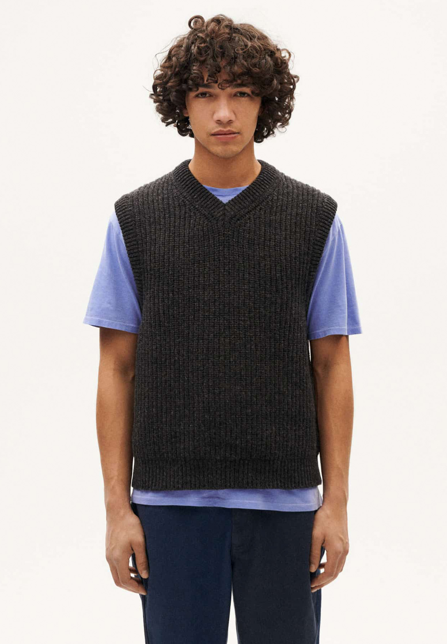 THINKING MU Knitted Vest Oliver