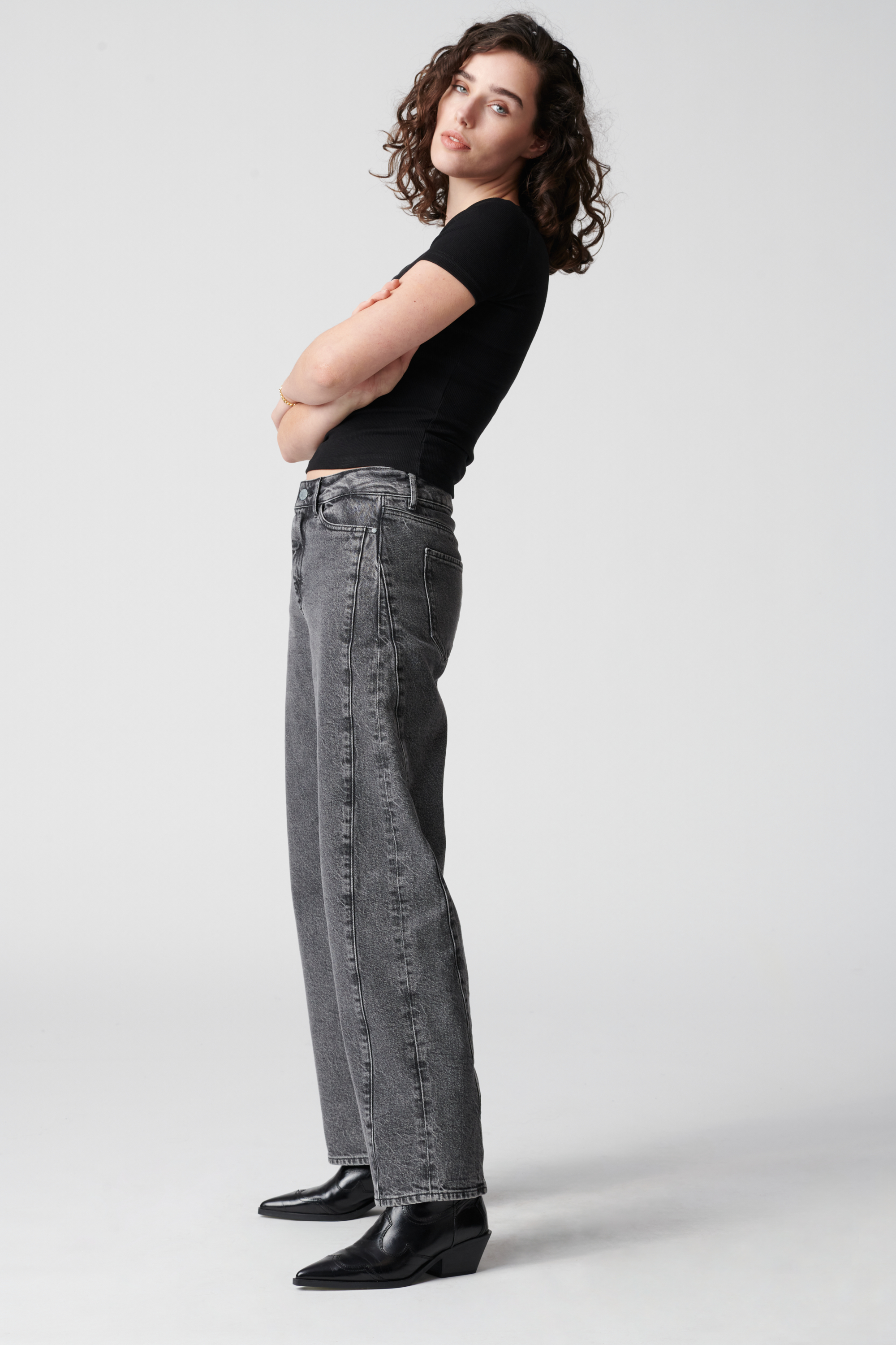 DAWN DENIM Jeans Ash Barrel Leg Minimal Stretch