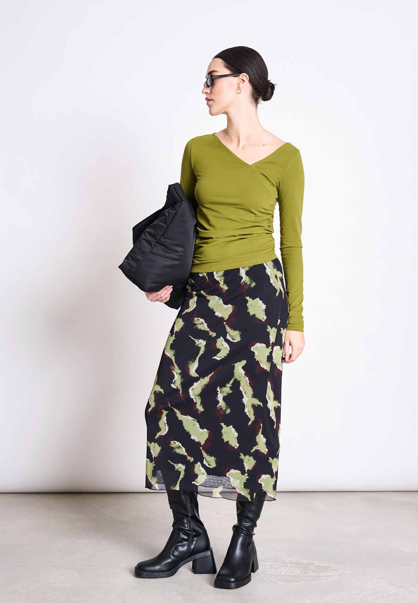 Rock, Person, Langarm, Kleid, Schuh