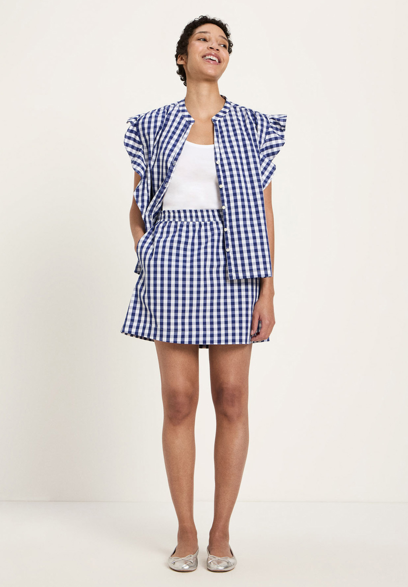 Kleid, Rock, Formelle Kleidung, Person, Anzug