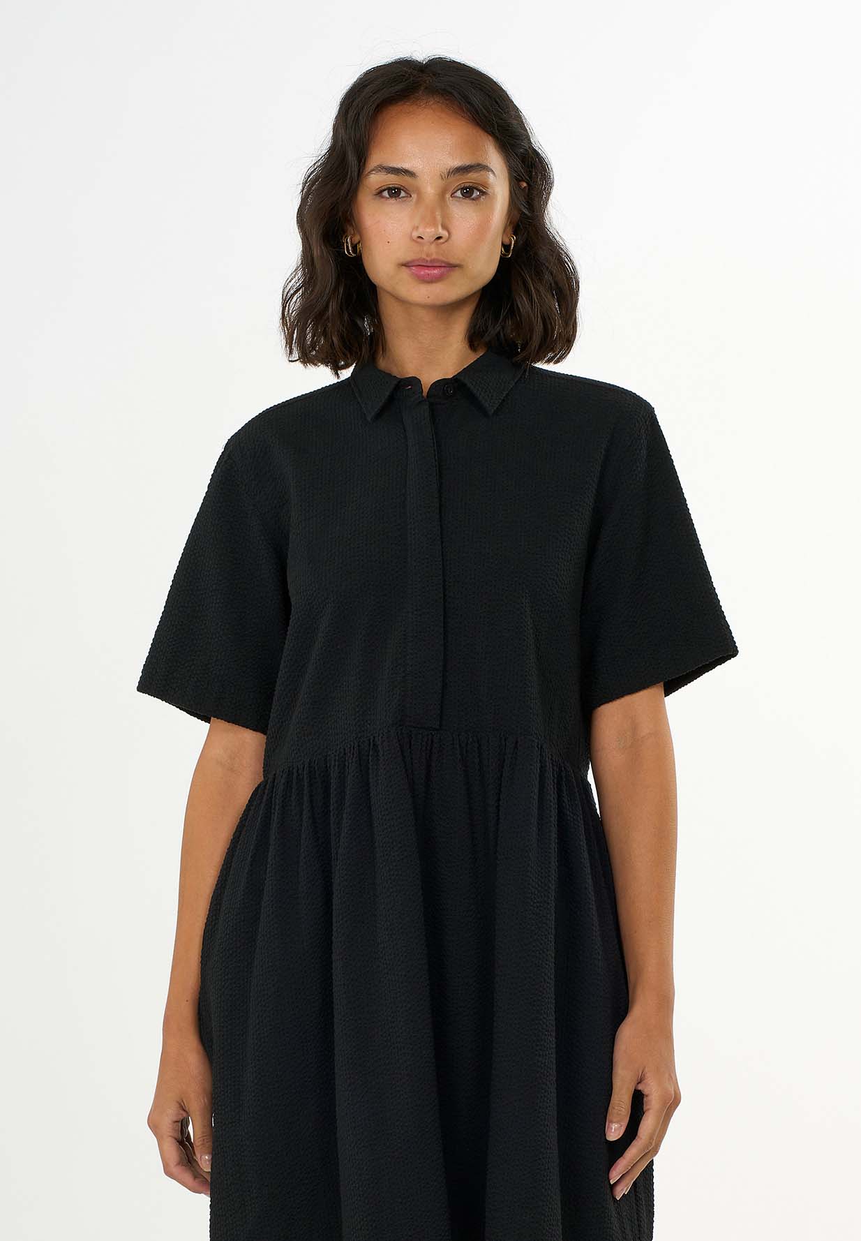 KNOWLEDGECOTTON APPAREL Seersucker Short Shirt Dress KNOWLEDGECOTTON APPAREL Seersucker Short Shirt Dress