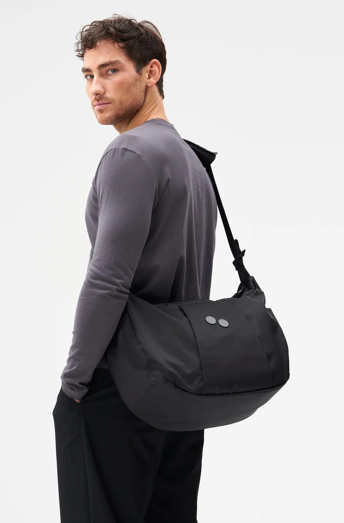 Tasche, Sporttasche, Schultertasche, Große Tasche, schwarz
