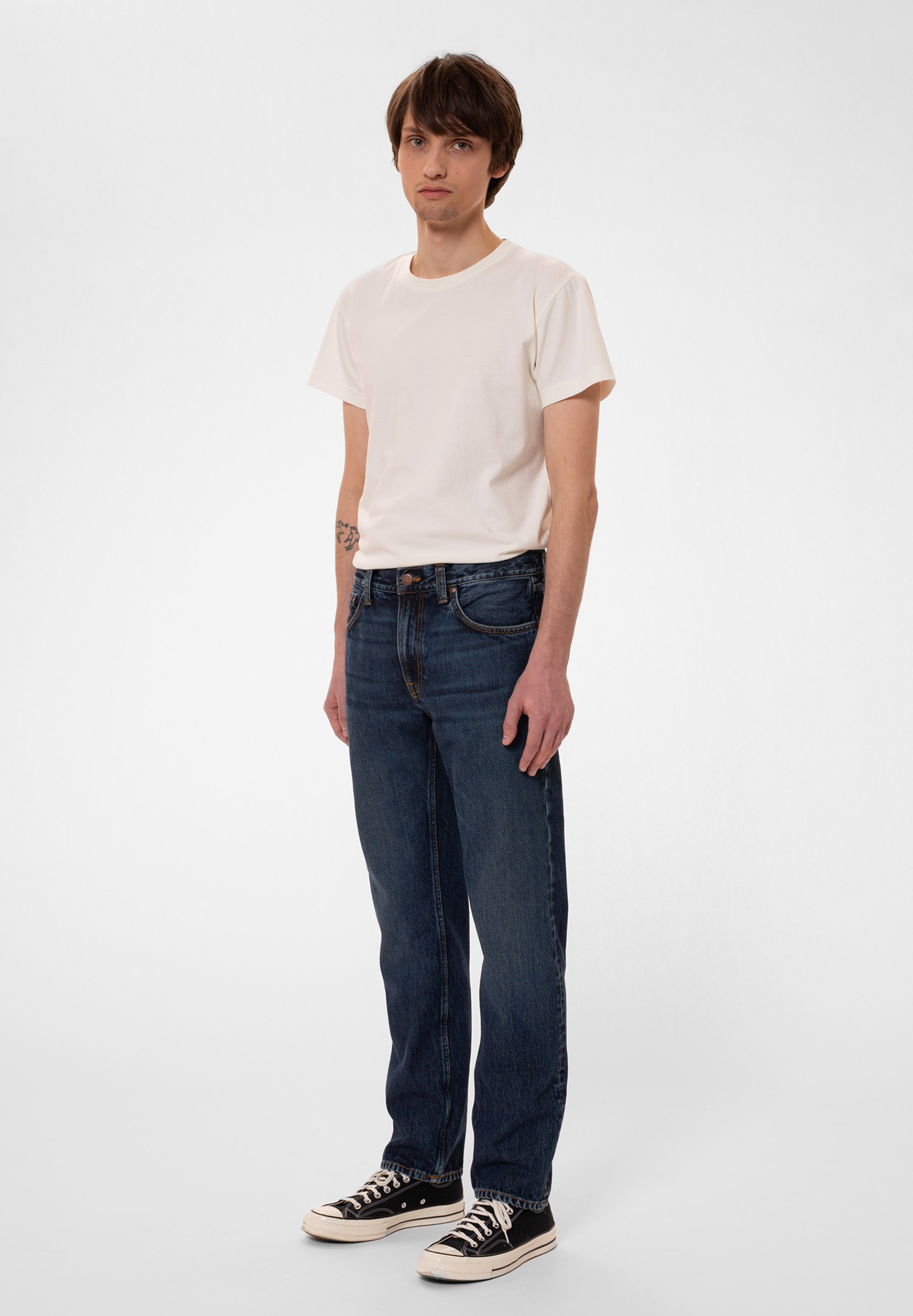 Hosen, T-shirt, Jeanshose, Person, Jugendlich
