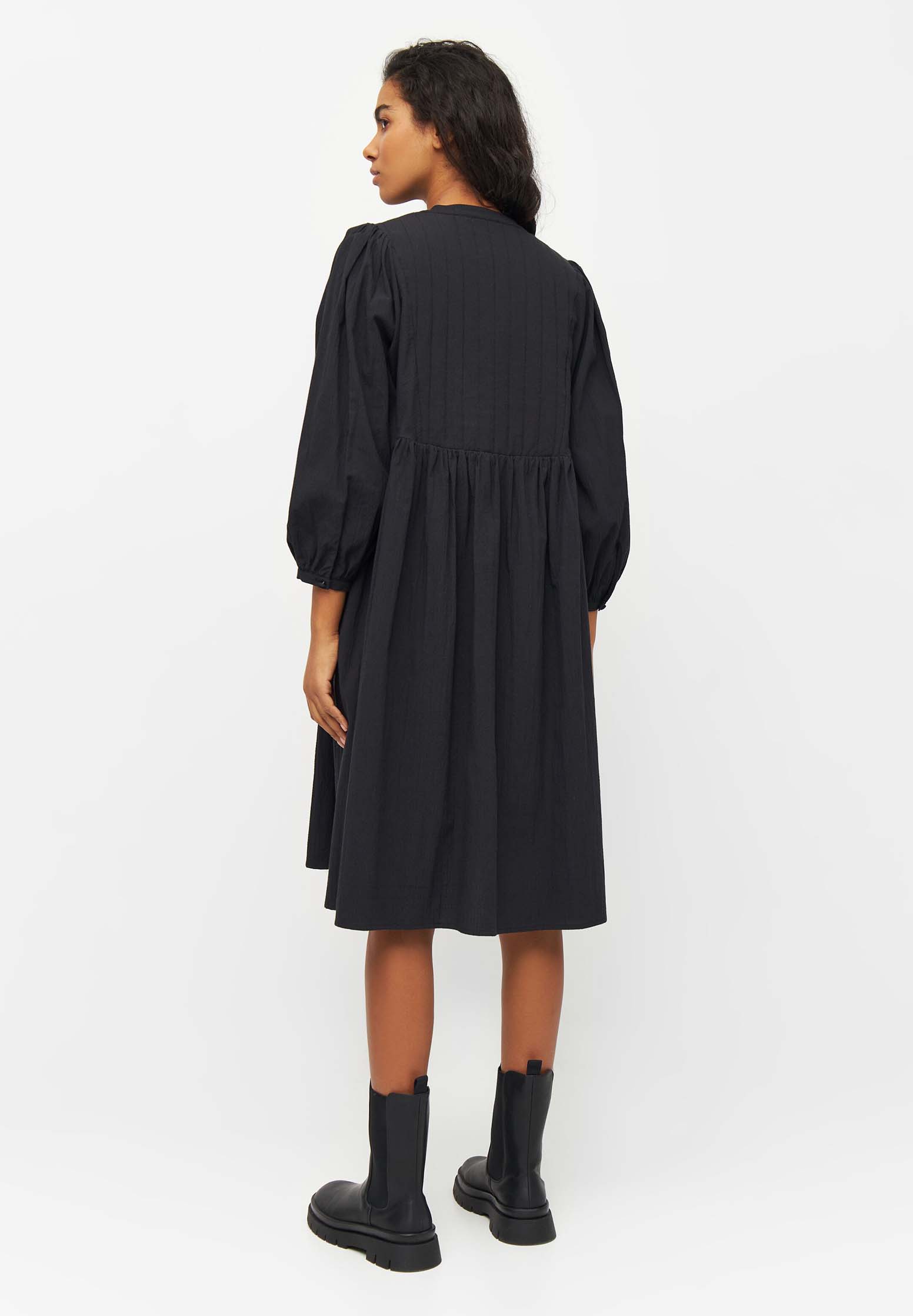 KNOWLEDGECOTTON APPAREL Heavy Seersucker A-Shape Midi Dress Mantel, Person, Mode, Leute, Kleid