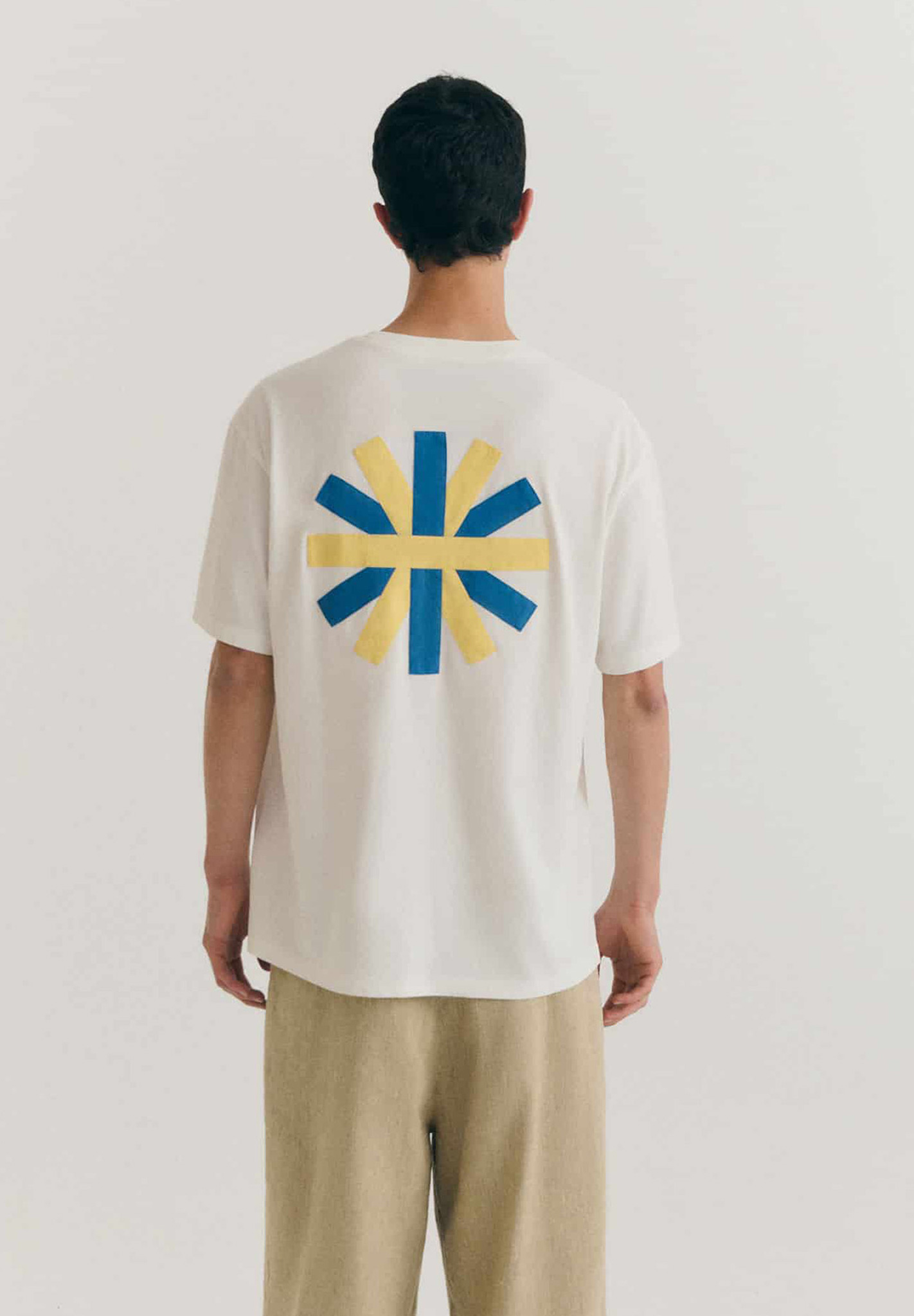 T-Shirt, Rückseite Druck, Weißes T-Shirt, Grafikdruck, Kurzarm