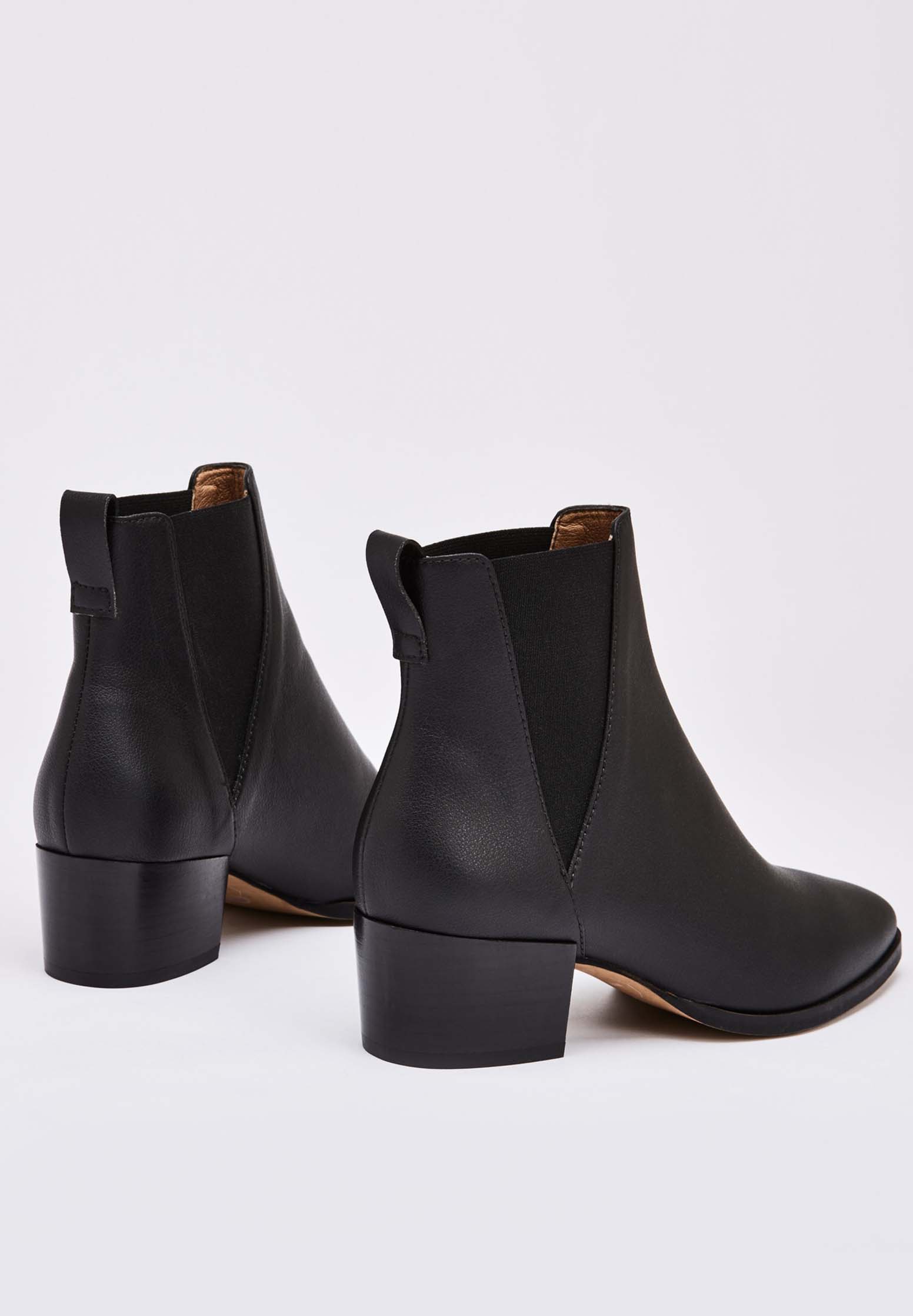 NINE TO FIVE Chelsea Boot Brygge green 39