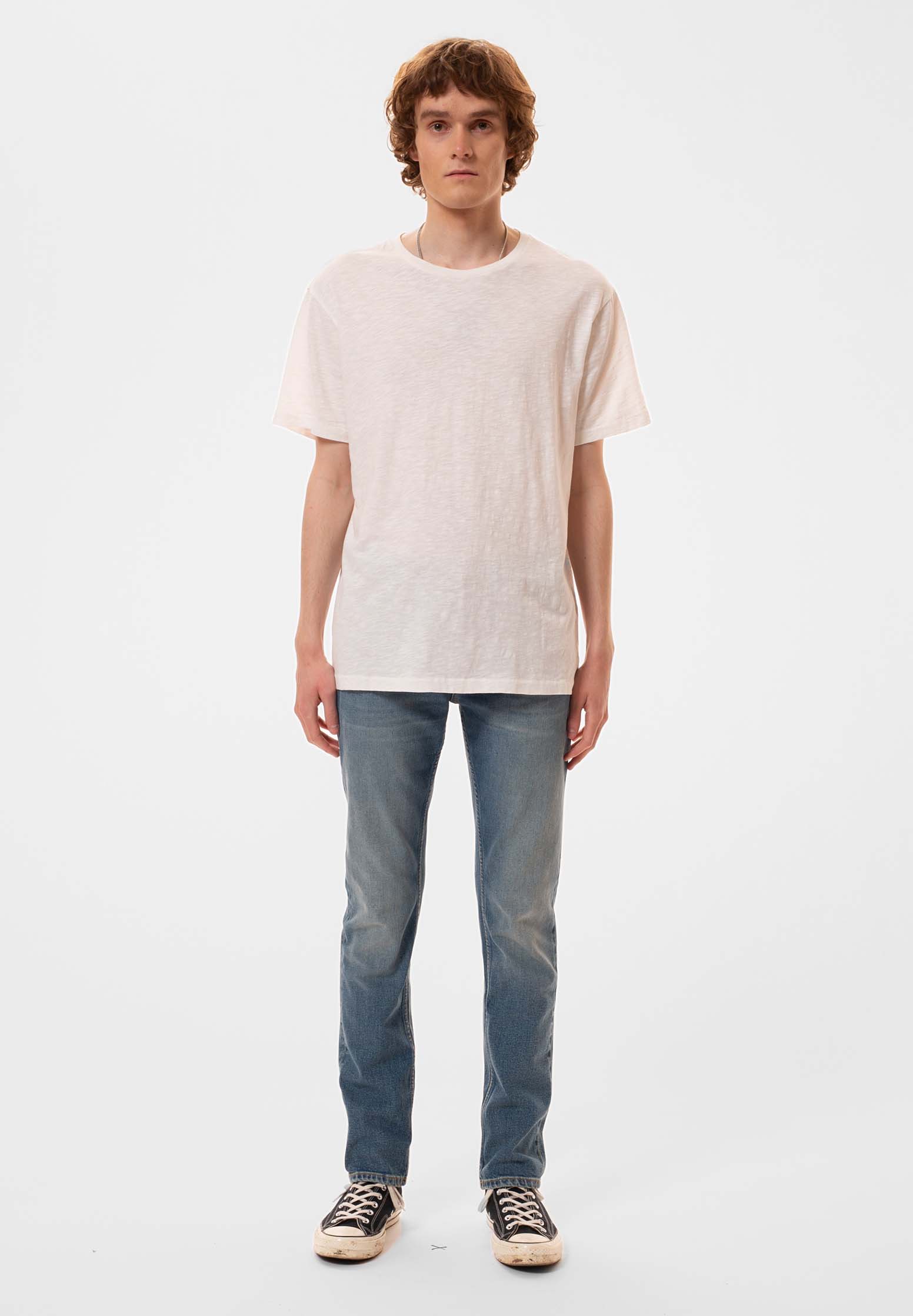 NUDIE JEANS Roffe T-Shirt T-shirt, Person, Stehend, Hosen, Teenie
