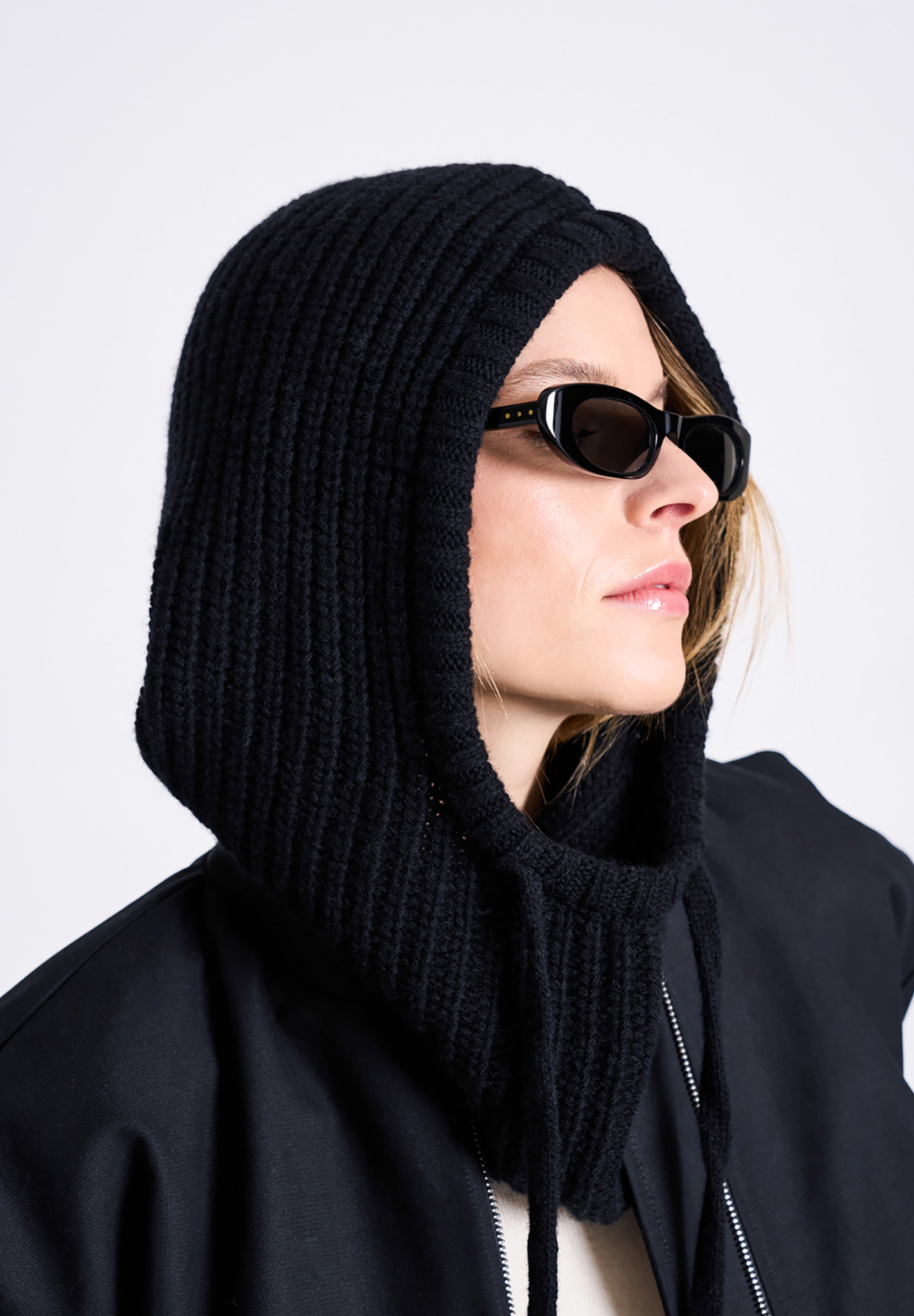 JAN 'N JUNE Balaclava Wooly Pioggia Hut, Mütze, Kapuze, Sonnenbrille, Person