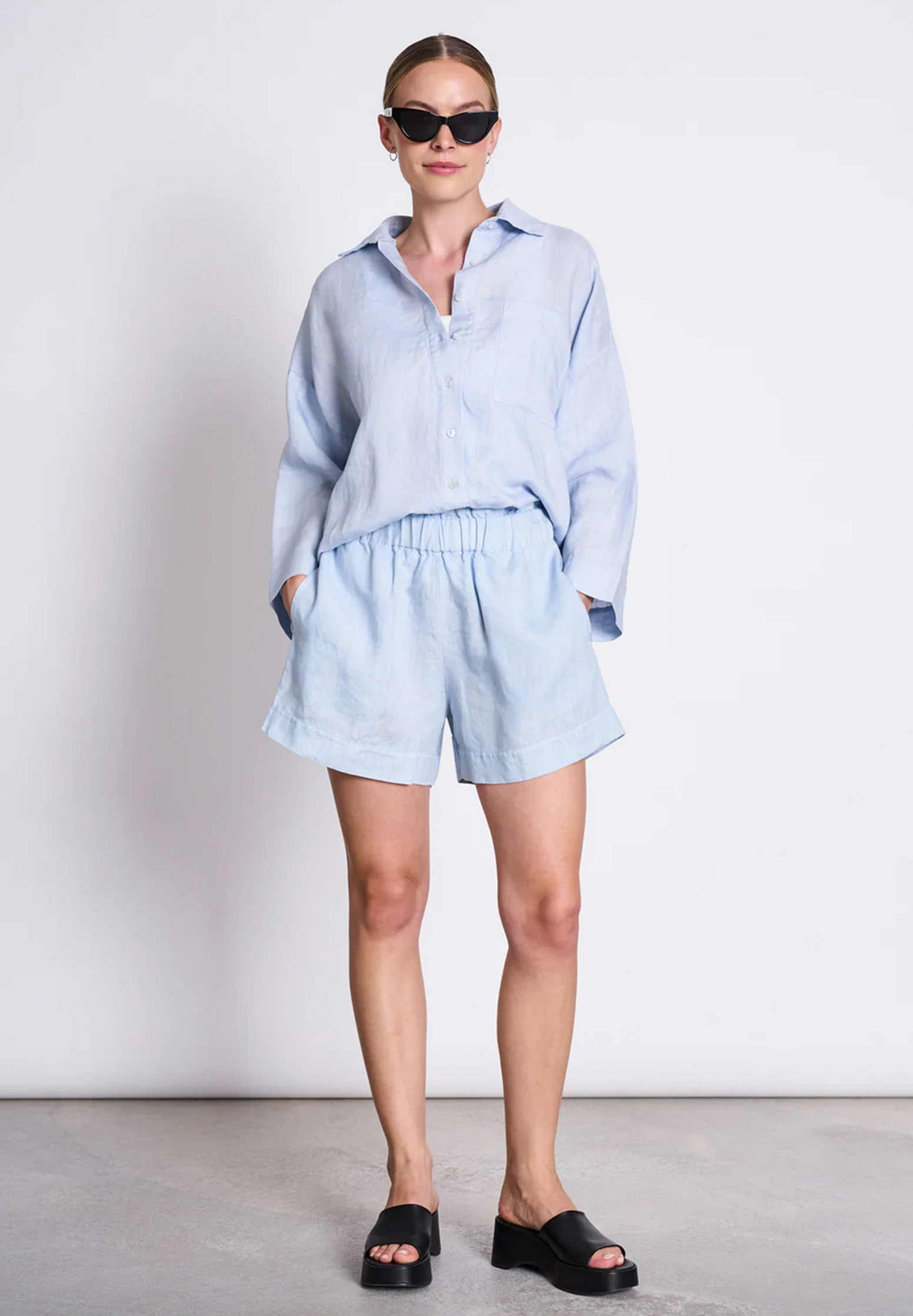 JAN 'N JUNE Linen Shorts Tournai sky blue S