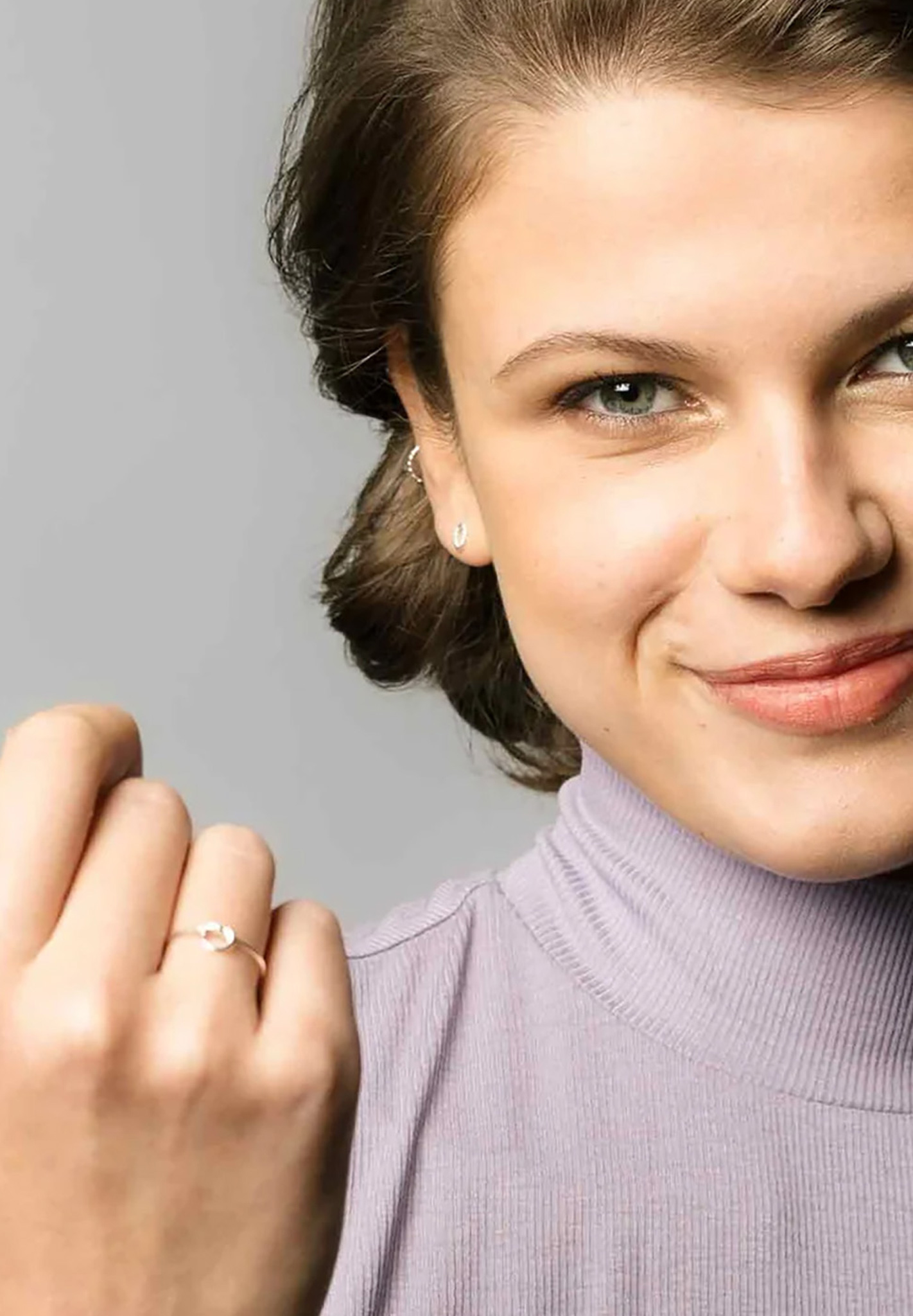 Gesicht, Kopf, Person, Lächeln, Grübchen