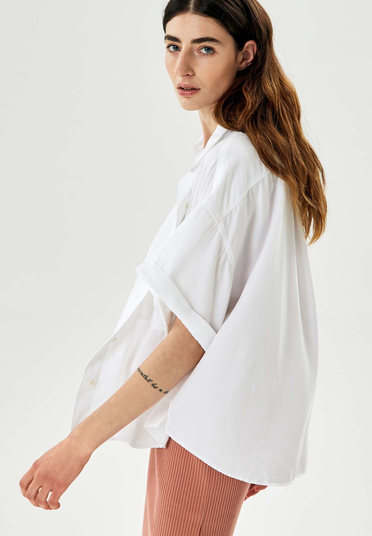 NINE TO FIVE Short Shirt Aver white NINE TO FIVE Short Shirt Aver white